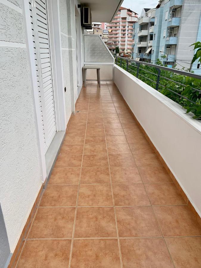 Bardhi Apts Sarandë Exterior foto
