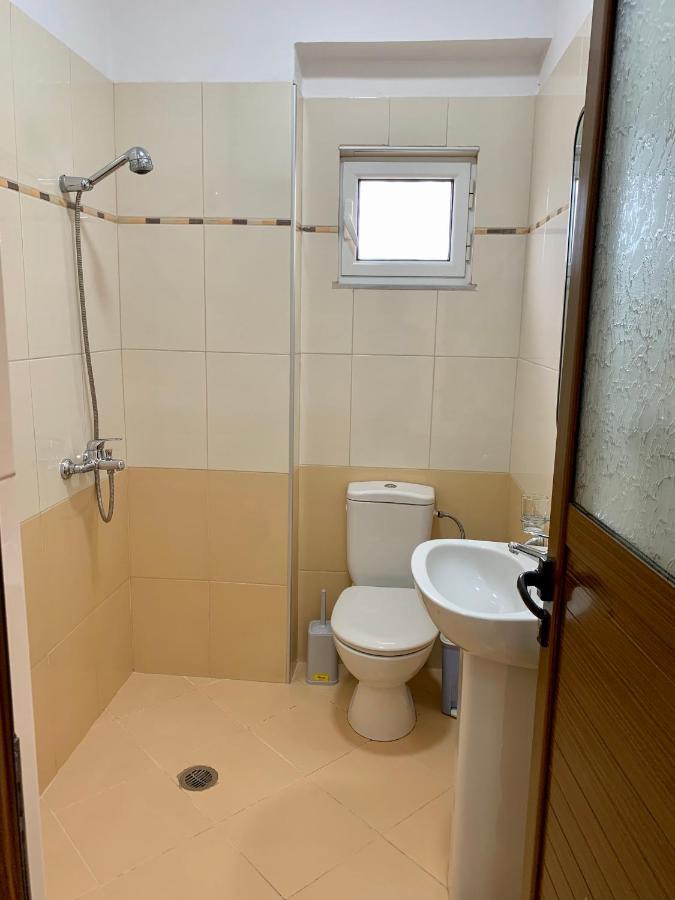 Bardhi Apts Sarandë Exterior foto